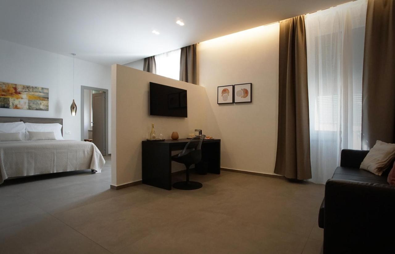 New Moon Rooms La Spezia Exterior foto